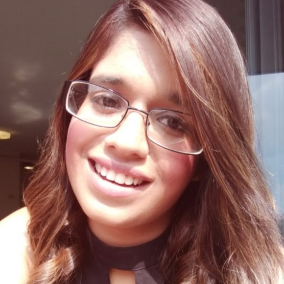 Meet your Posher, Shafaq - Picture 1 of 1